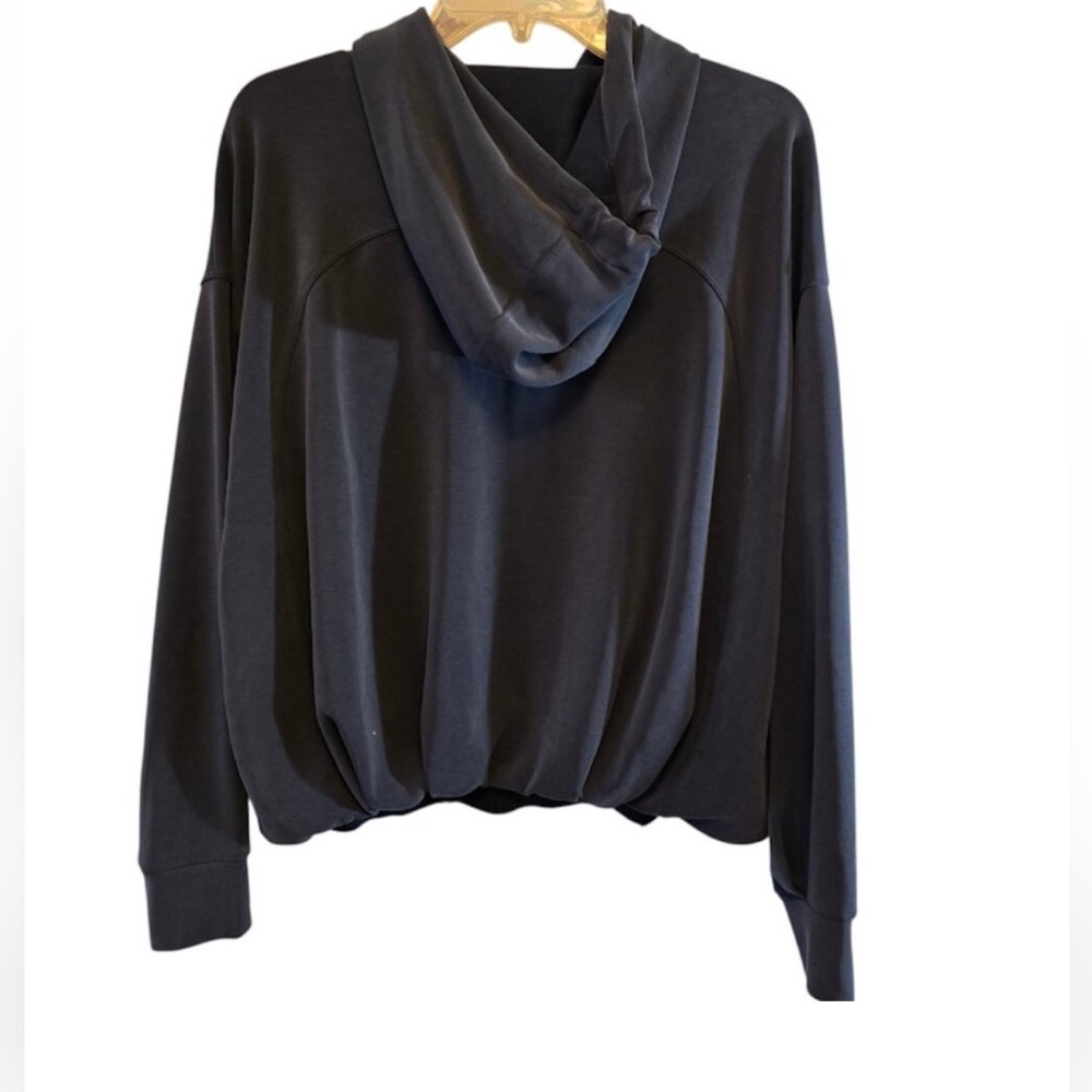 Athleta Seasoft Navy blue hoodie with bubble hem - XL - Picture 6 of 8